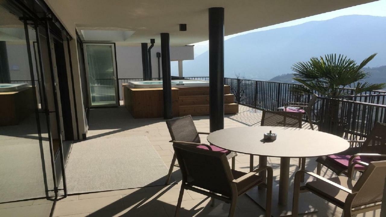 Penthouse Skygarden Apartment Schenna Bagian luar foto