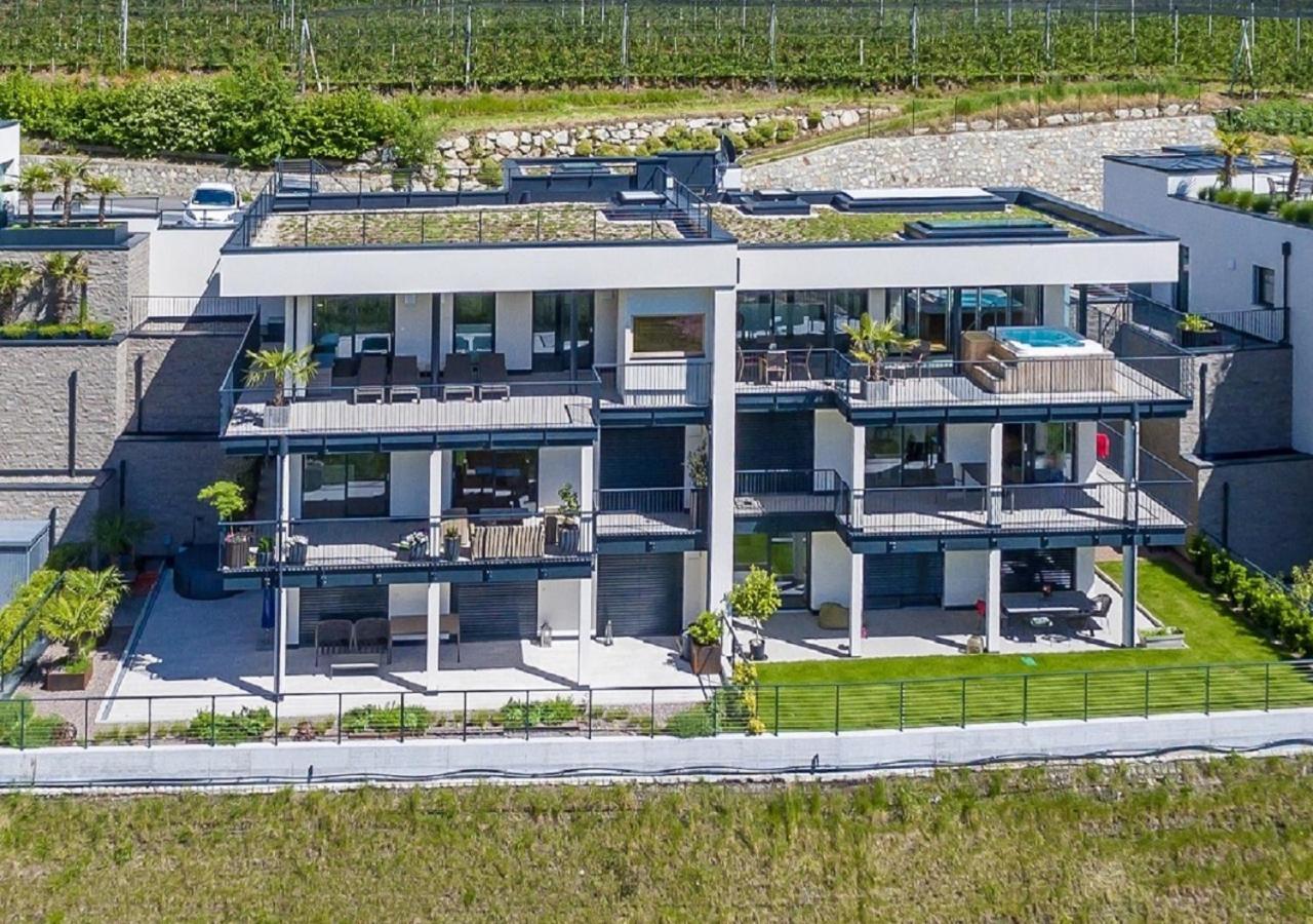 Penthouse Skygarden Apartment Schenna Bagian luar foto
